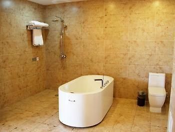 Longda Hot Spring Hotel Tianjin Buitenkant foto