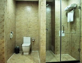 Longda Hot Spring Hotel Tianjin Buitenkant foto