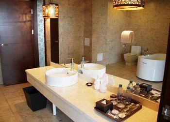 Longda Hot Spring Hotel Tianjin Buitenkant foto