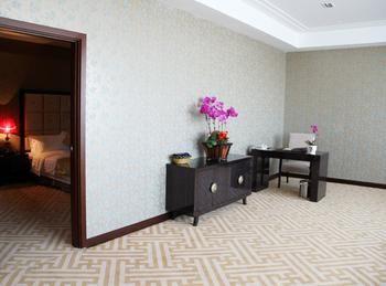 Longda Hot Spring Hotel Tianjin Buitenkant foto